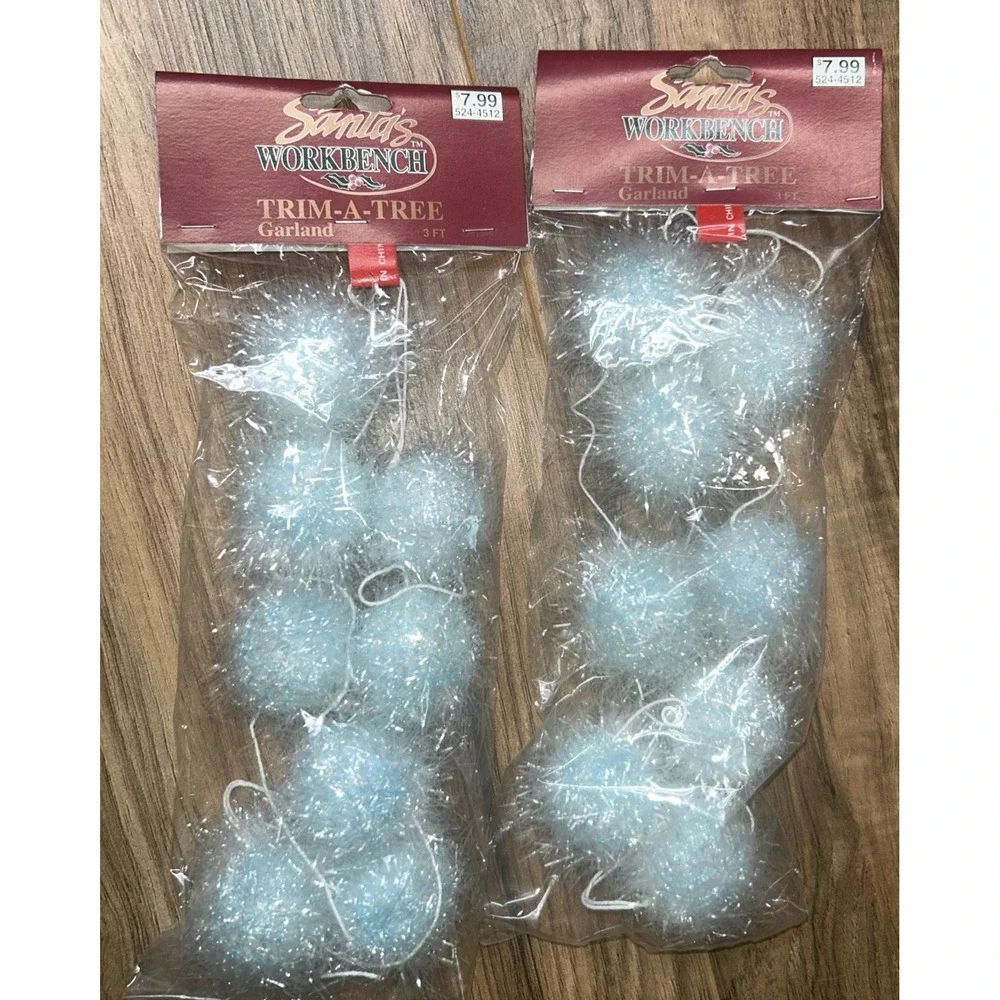 Santa's Workbench 2000 Cookie Tin & Trim A Tree Garland 3 Feet (2 Packs, 6 Feet)